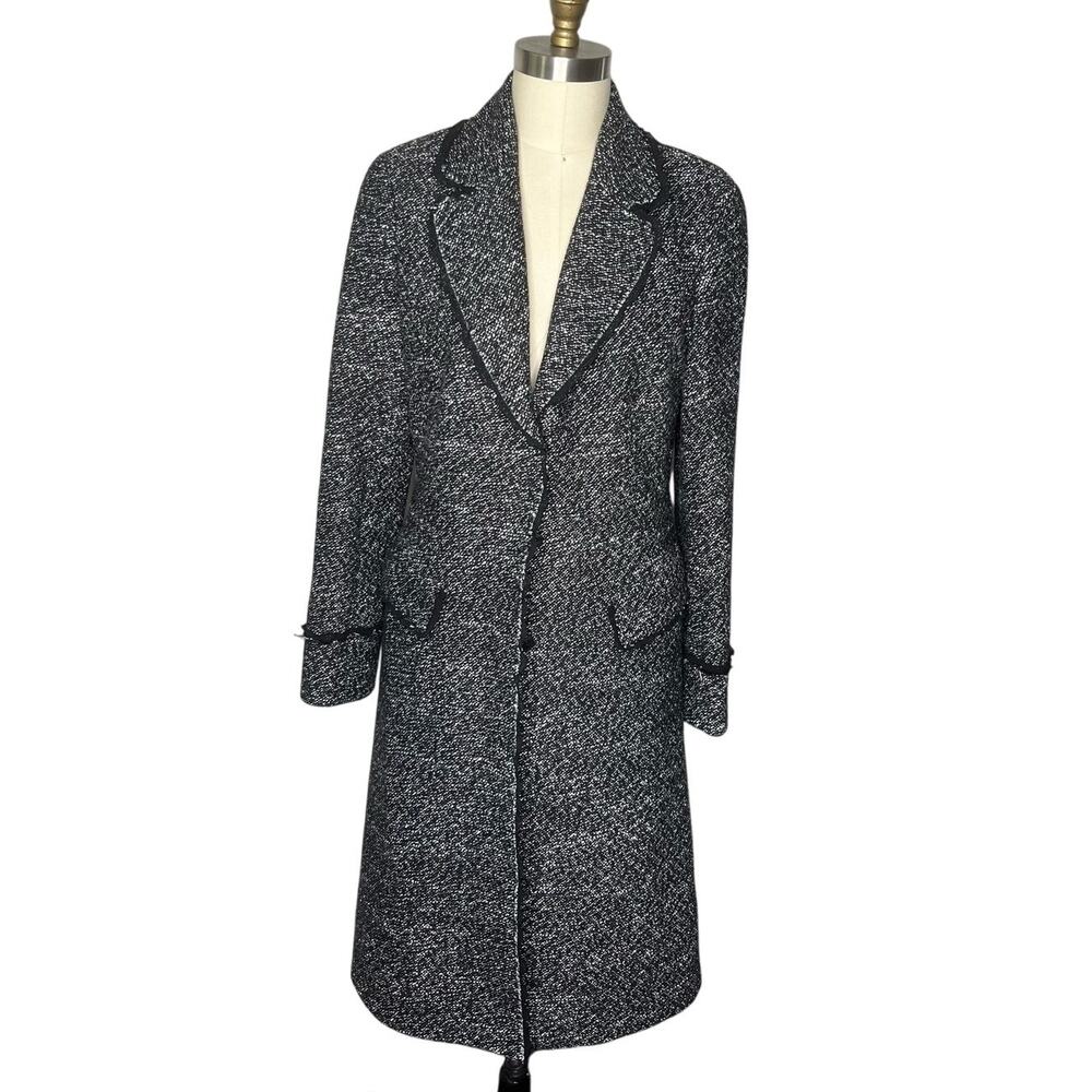 Lafayette 148 Women's Boucle Tweed Black and White Longline Jacket Size 8